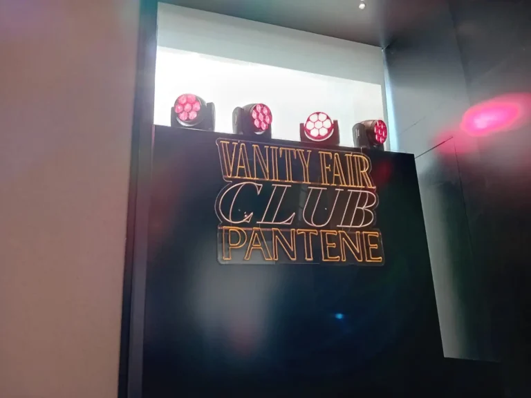 Insegne-luminose-a-neon-led-installate-a-Sanremo